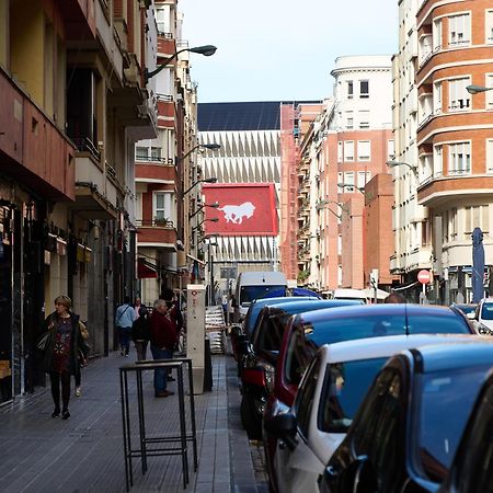 Apartamento Nuevo Lujoso Suites Centro Bilbao Wifi ,Parking Gratis Buitenkant foto