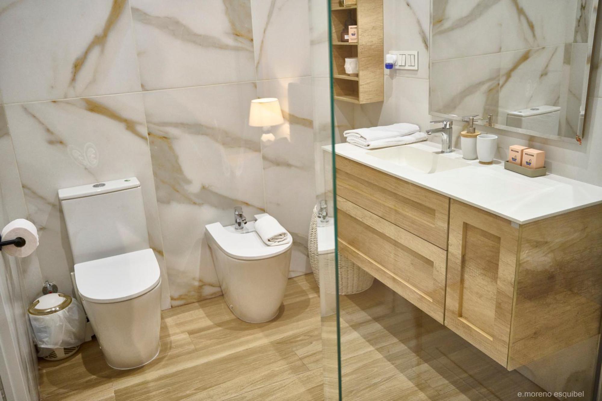 Apartamento Nuevo Lujoso Suites Centro Bilbao Wifi ,Parking Gratis Buitenkant foto