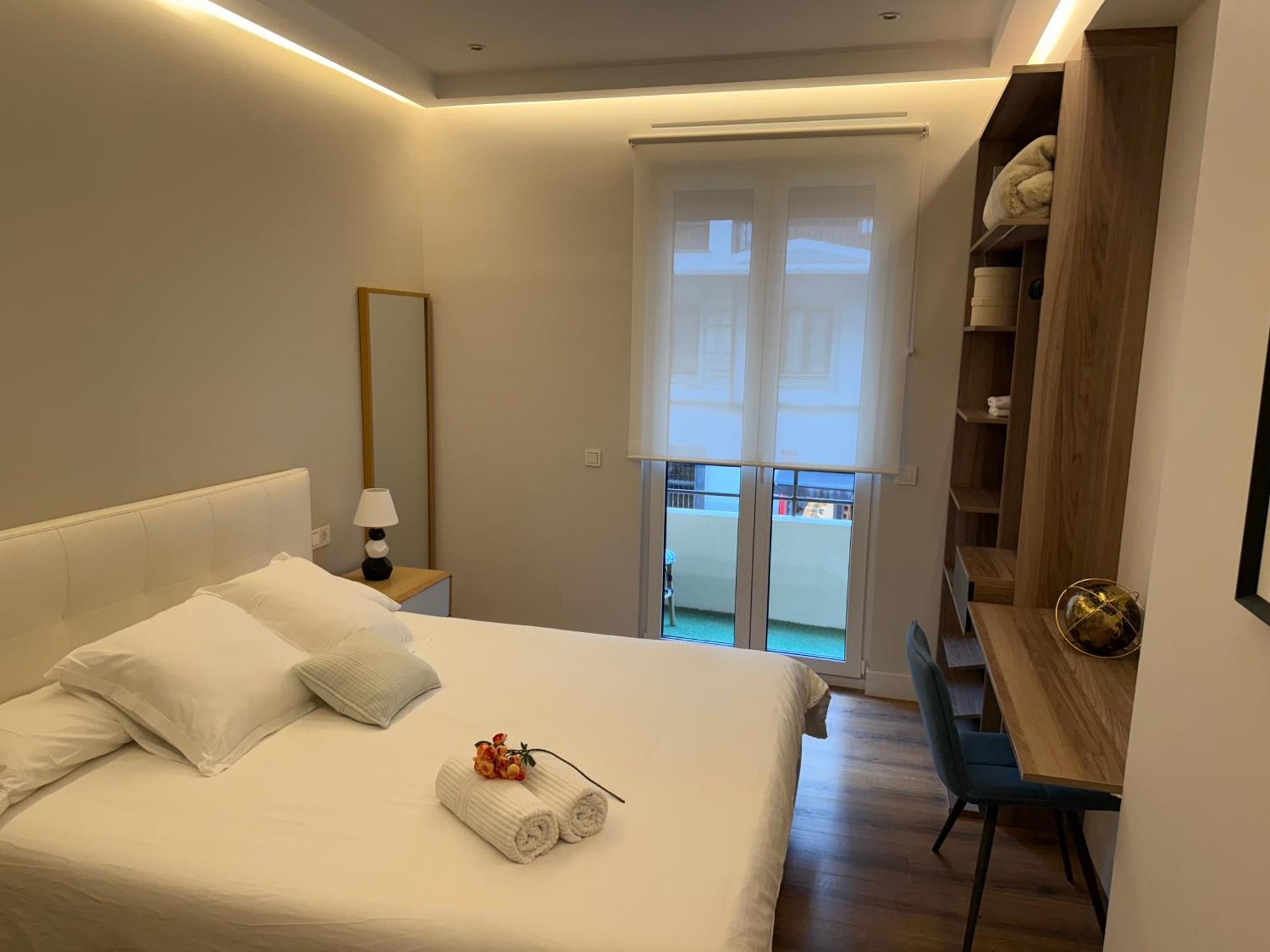 Apartamento Nuevo Lujoso Suites Centro Bilbao Wifi ,Parking Gratis Buitenkant foto
